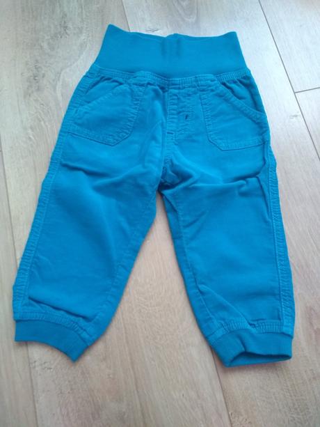 Nohavice jemný menžester veľ 74, lupilu,74