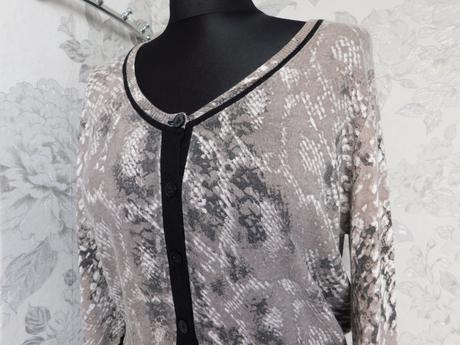 Damsky kvalitny sveter, 42