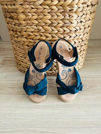 Krásne sandálky značky nelli blu, pc 25 eur, nelli blu,34