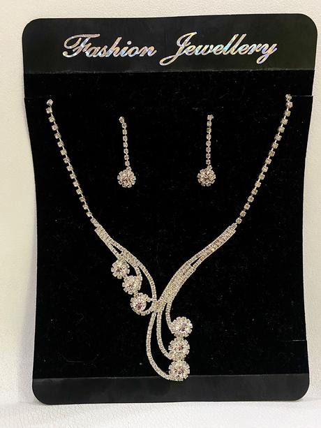 Dámske doplnky/ bižutéria, 