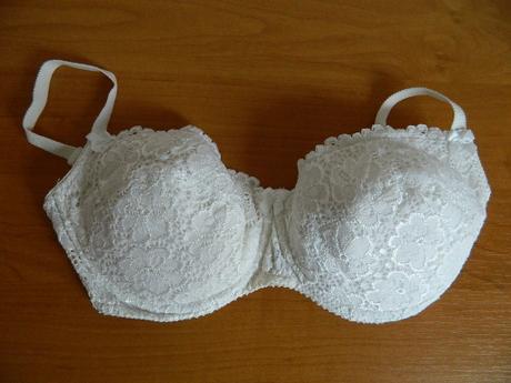 Biela podprsenka , 85b