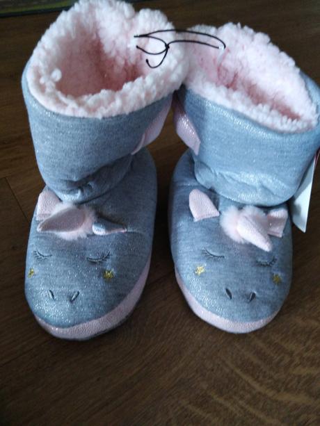 Zateplene papuče s visackou, 32