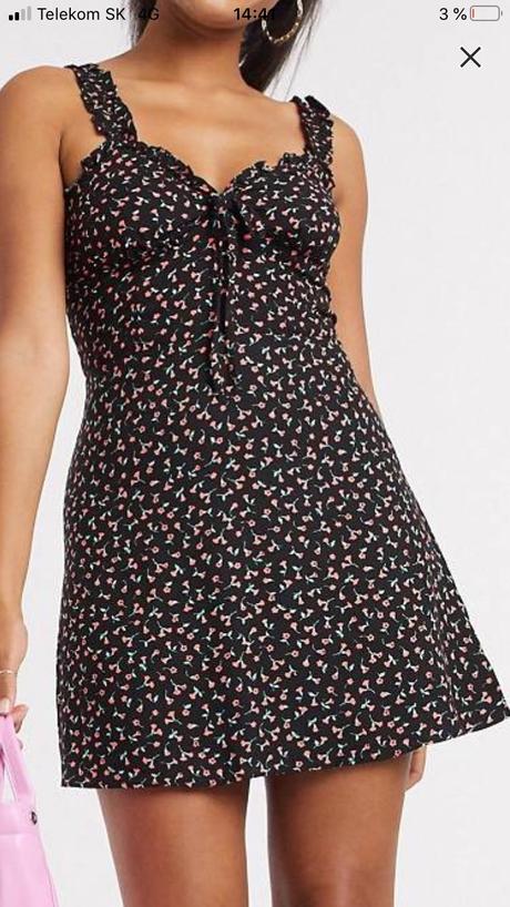 Letne kvetinkove šaty, pull&bear,38