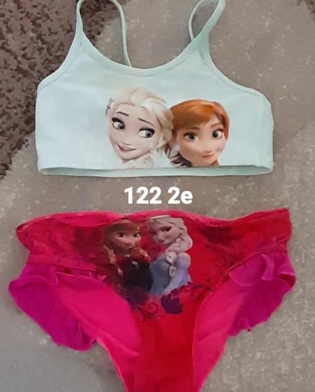 Plavky anna a elza, 122