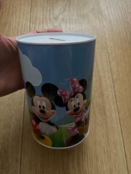 Mickey & minnie mouse a pluto, 