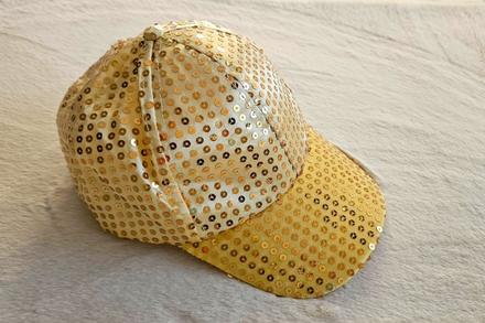 Dievcenska siltovka so zlatymi flitrami, 