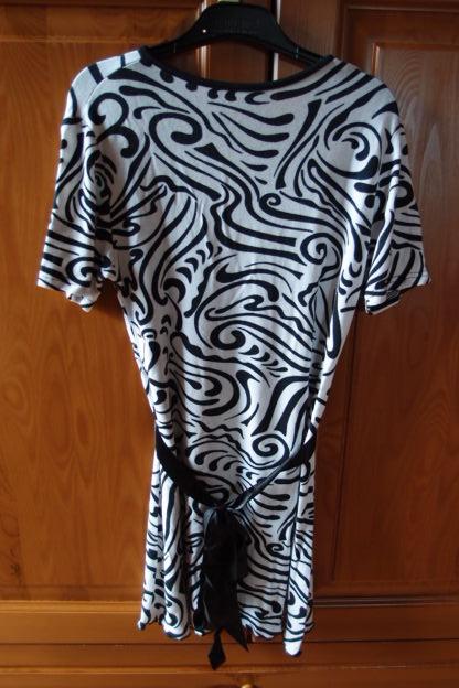 Elegantné tričko, 40