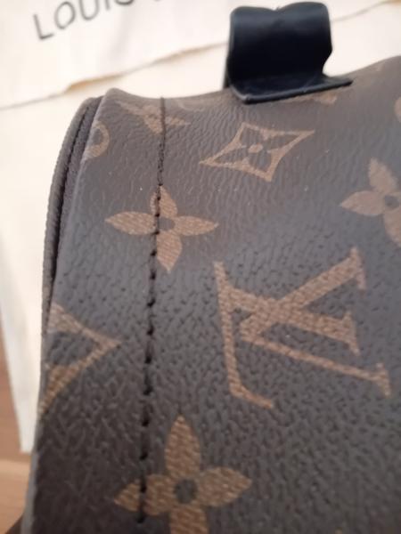 Je tento ruksak od originálneho výrobcu?