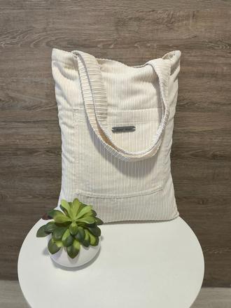 Menčestrová smotanová taška, 