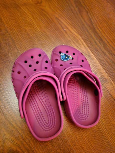 Dievcenske crocs, crocs,22
