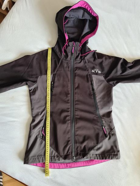 Softshellová bunda icepeak, 38