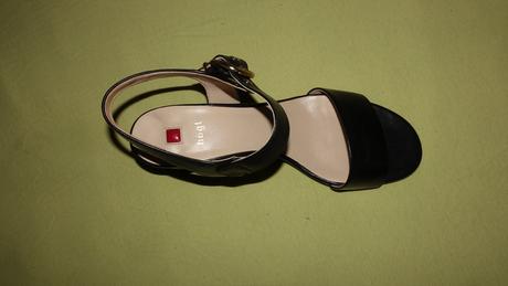 Nove kozene sandale hogl, 41