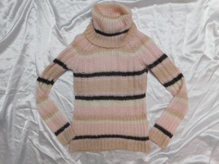 Pekny moherovy pulover, 36