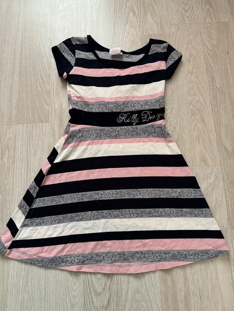 Dievčenske šaty, 140