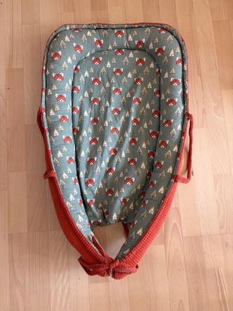 Hniezdo, šírka (cm): 45,dĺžka (cm): 80