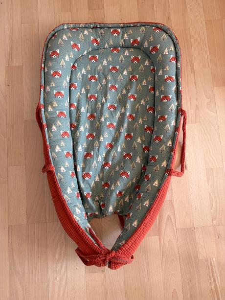 Hniezdo, šírka (cm): 45,dĺžka (cm): 80