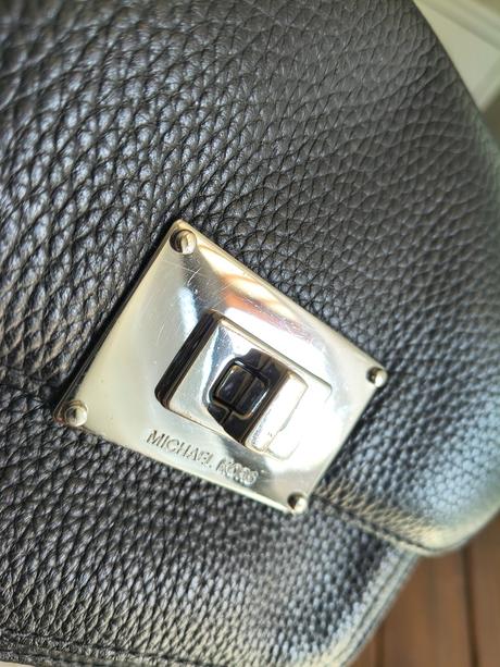 Michael kors kožená kabelka crossbody, michael kors