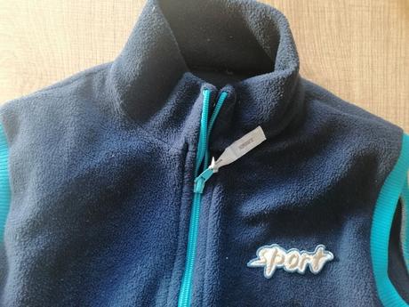 Chlapčenská plyšová vesta, velkosť 134, 134