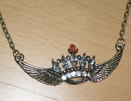 Náhrdelník so štrasom, 