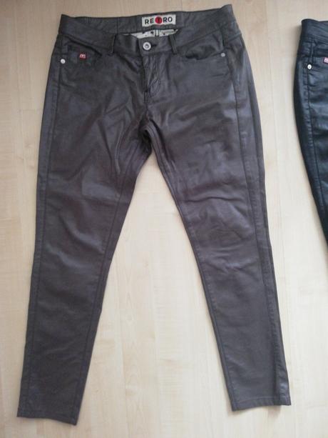 Lesklé rifle tenšie retro jeans (27 a 28), 28