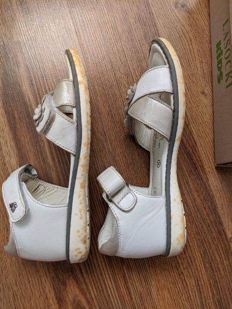 Sandalky, lasocki,30