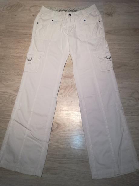 Nohavice na leto, 38