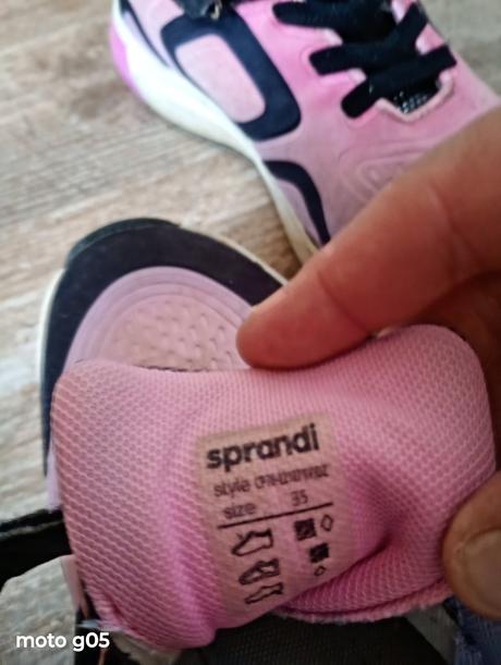 Tenisky, sprandi,35