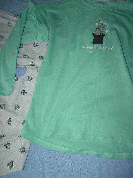 Pyžamo, reserved,146