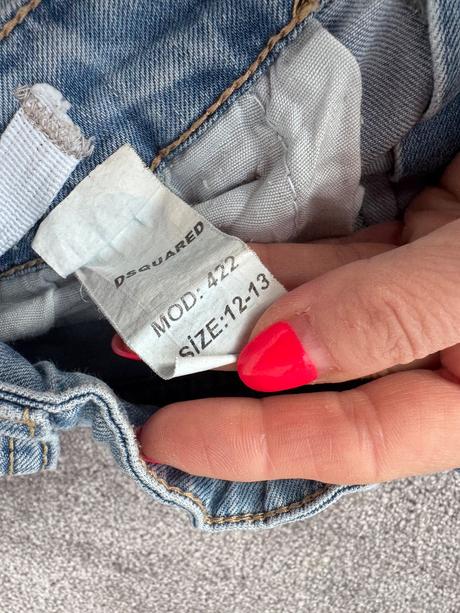 Rifľové kraťasy dsquared2 12/13 rokov, 146