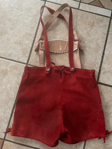 Bavorské kraťasy 104, 104