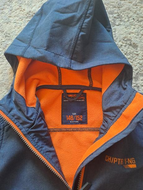 Softshellová bunda, chapter young,146