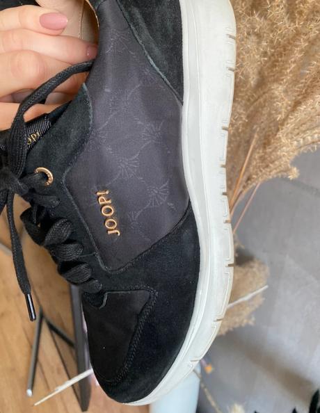 Damske tenisky zn. joop, 39