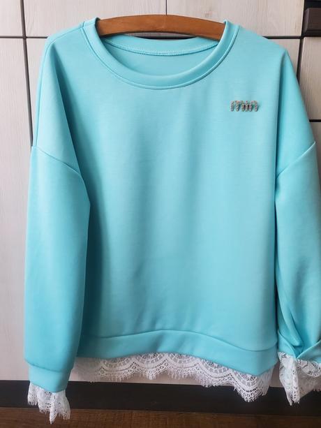 Mikina s čipkou, xl