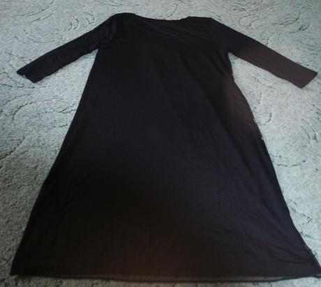 Šaty s rukávom, 40