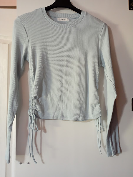 Modrý top, reserved,l