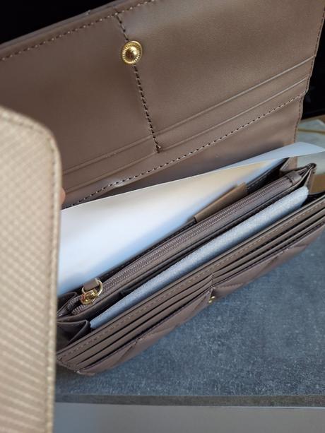 Nová peňaženka, valentino