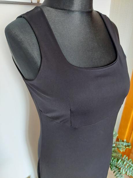 Jednoduché šaty m, m