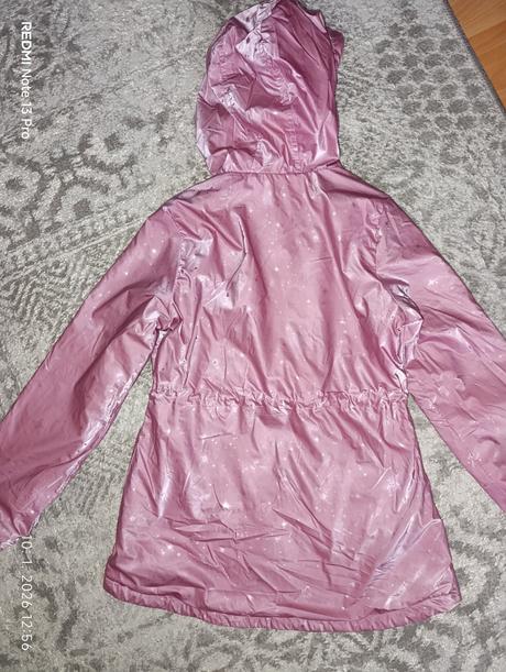 Nepremokavá bunda, glo-story,140