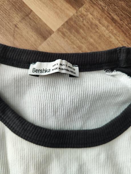 Tričko, bershka,s