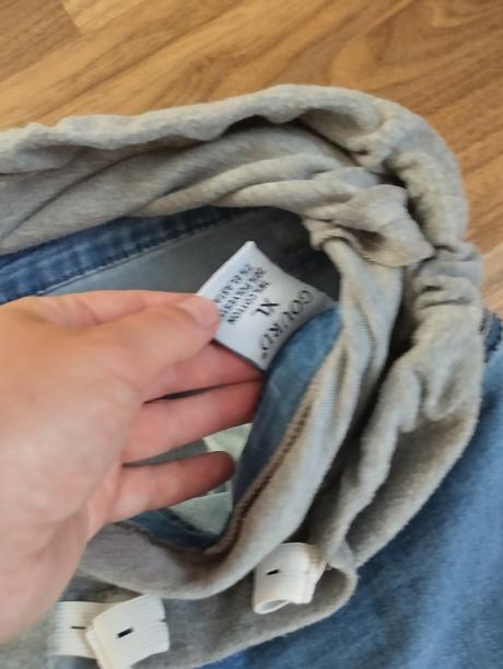 Těhotenské rifle, xl