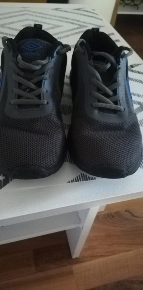 Botasky, umbro,38