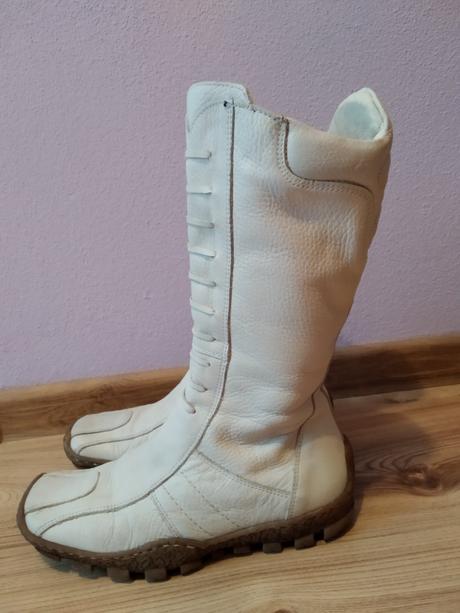 Biele kožené čižmy, 36