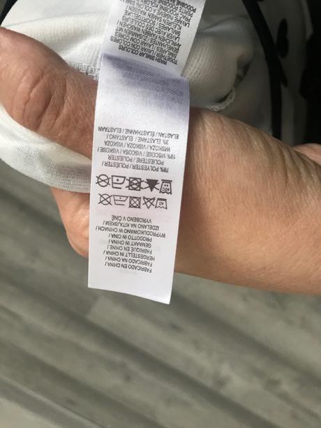 Biele šaty s tmavomodrými srdiečkami, primark,92