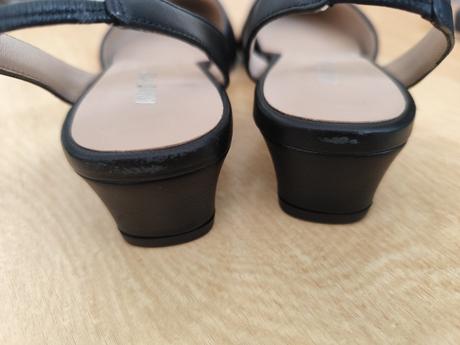 Sandále kožené, 38