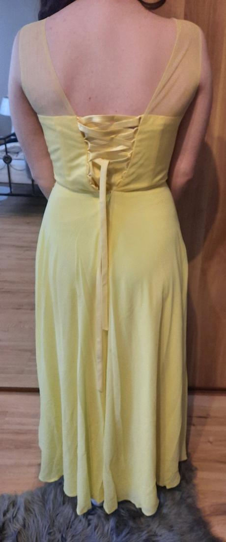 Spoločenské šaty, l