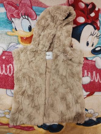 Kozusinova vesta, mayoral,110