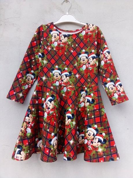 Vianočné šaty, 104