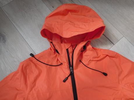 Bunda letná nepremokavá vhodná na šport,-l., l