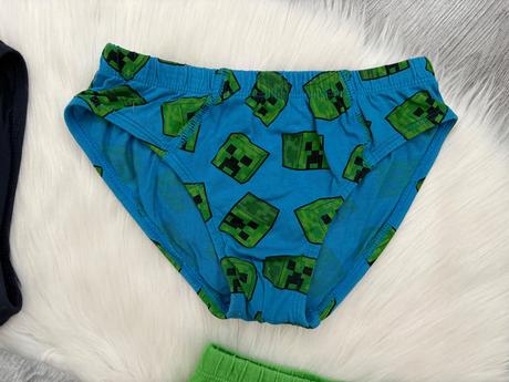 6 kusov minecraft slipiek 122/128, c&a,122