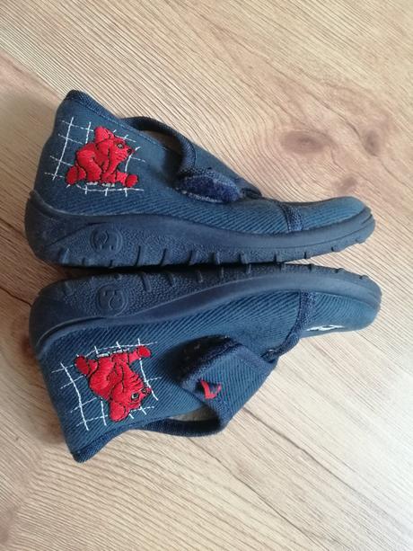 Modré papučky č.22, elefanten,22